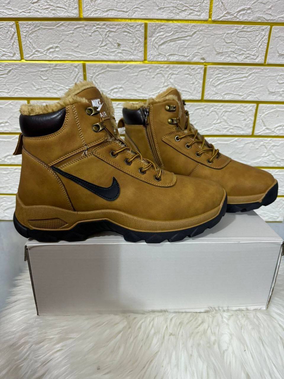 Ghete Nike bārbatii Ant