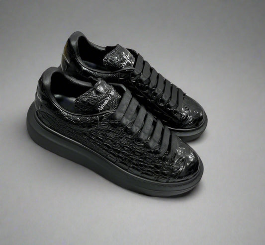 Adidași Alexander McQueen Club Edition