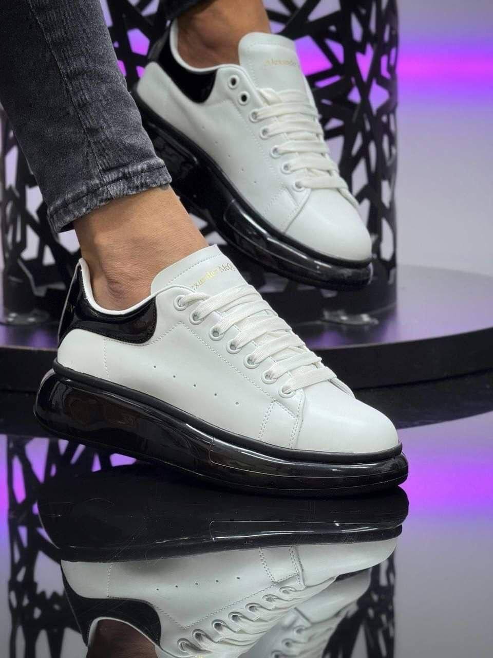 Adidași Alexander McQueen pentru Bărbați – Mărimi 40-44